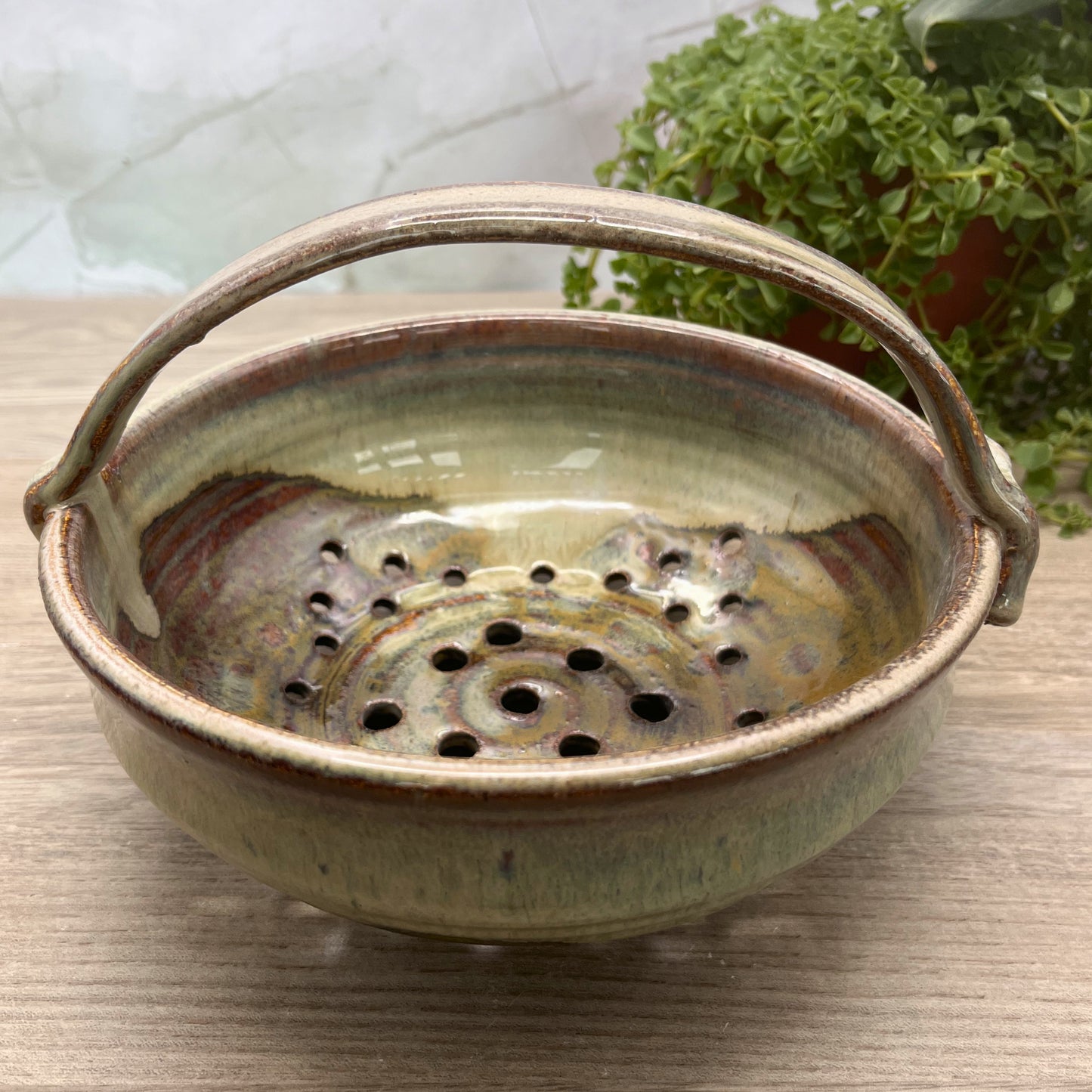 Handled Colander - 5964