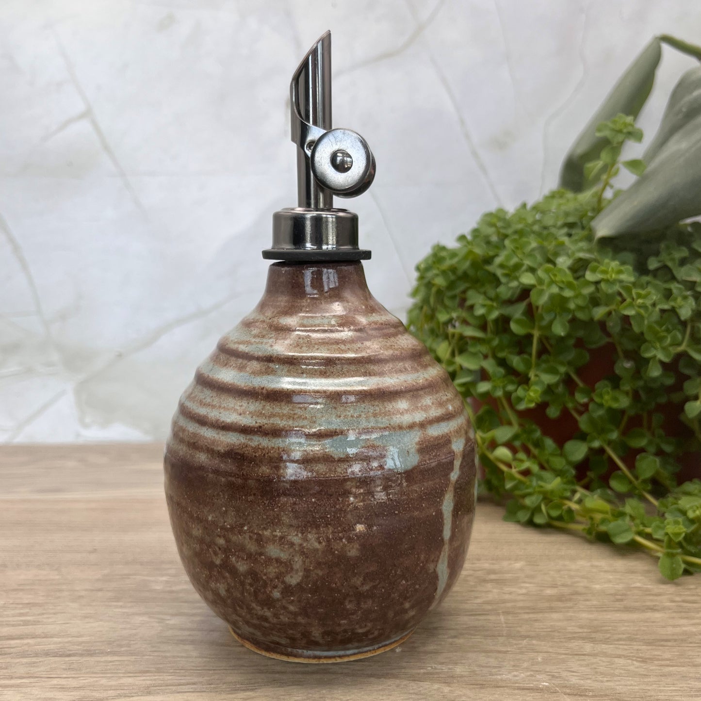 Oil Bottle - 5922
